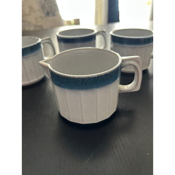 Ceramano W. Germany 105 Vintage Stoneware Aquarius 3 mugs, 1 creamer - Picture 5 of 8